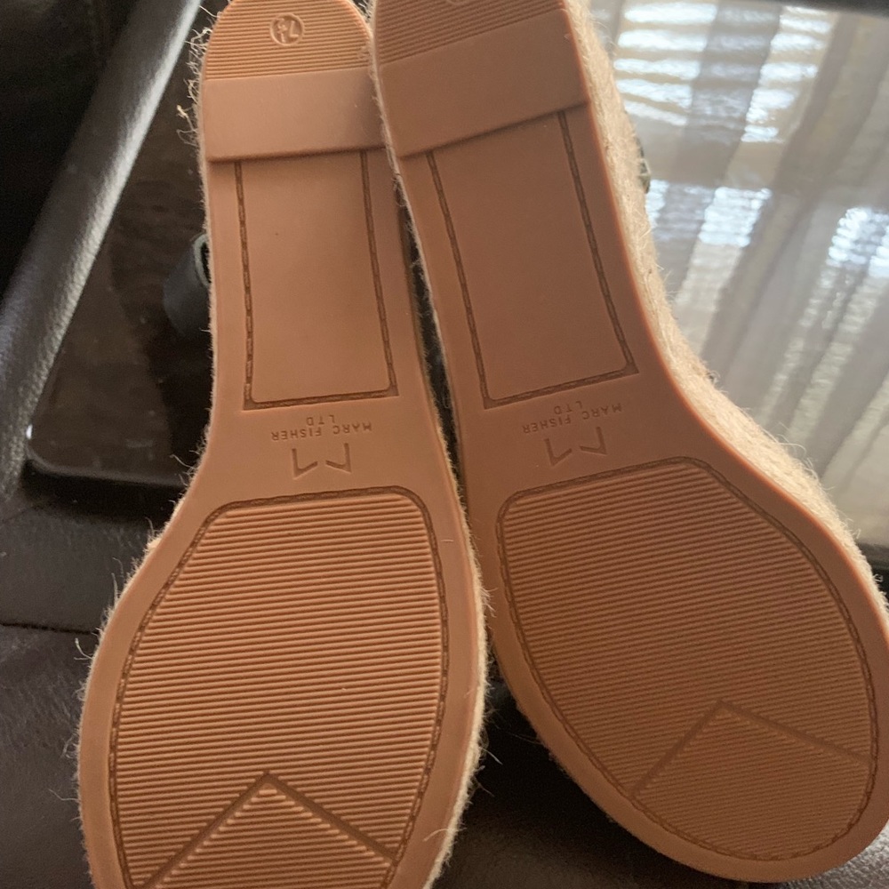 Marc Fisher women’s Sandals